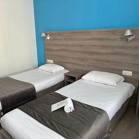Brit Hotel Confort Nevers Centre Gare Eksteriør billede