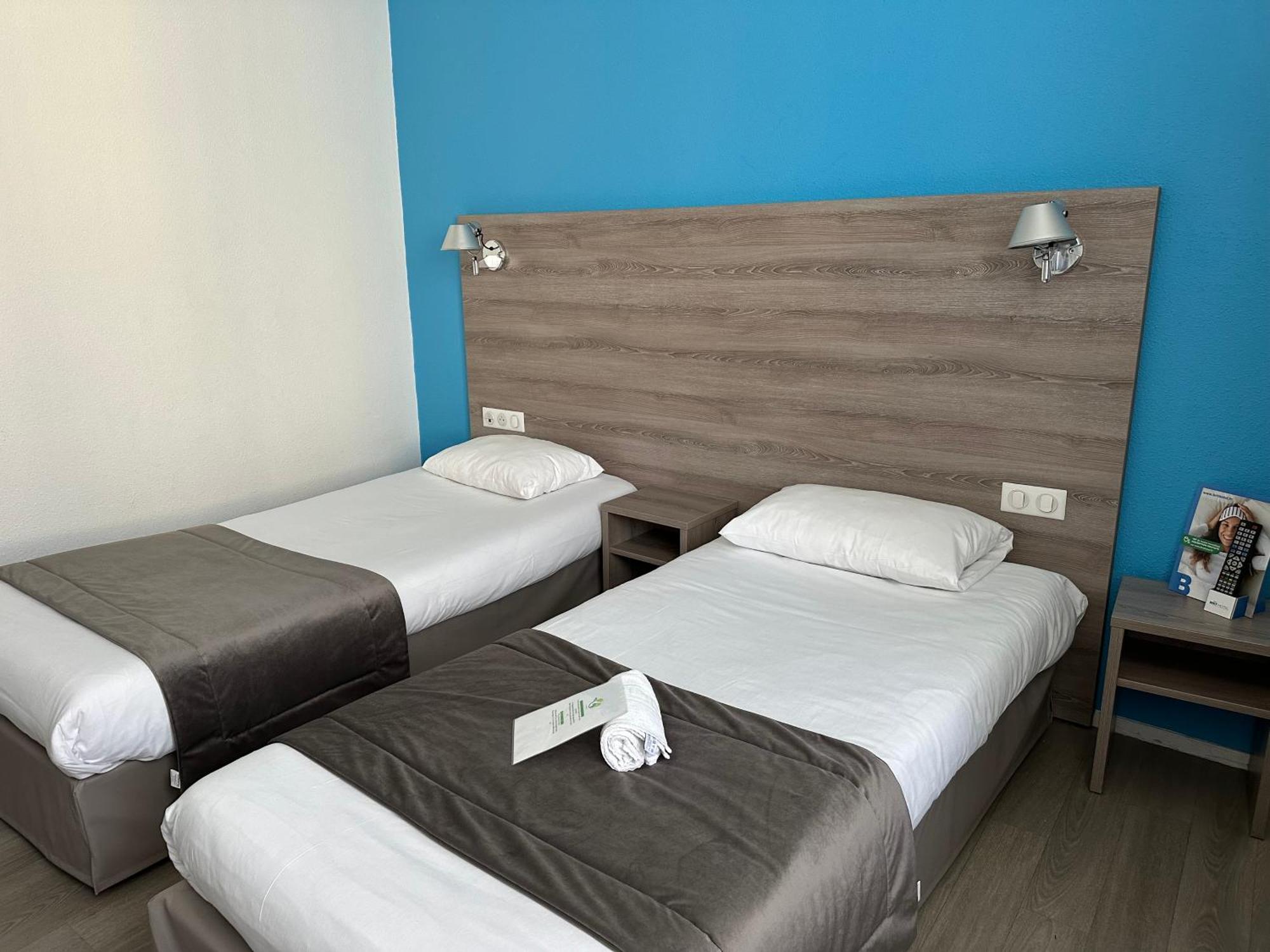 Brit Hotel Confort Nevers Centre Gare Eksteriør billede